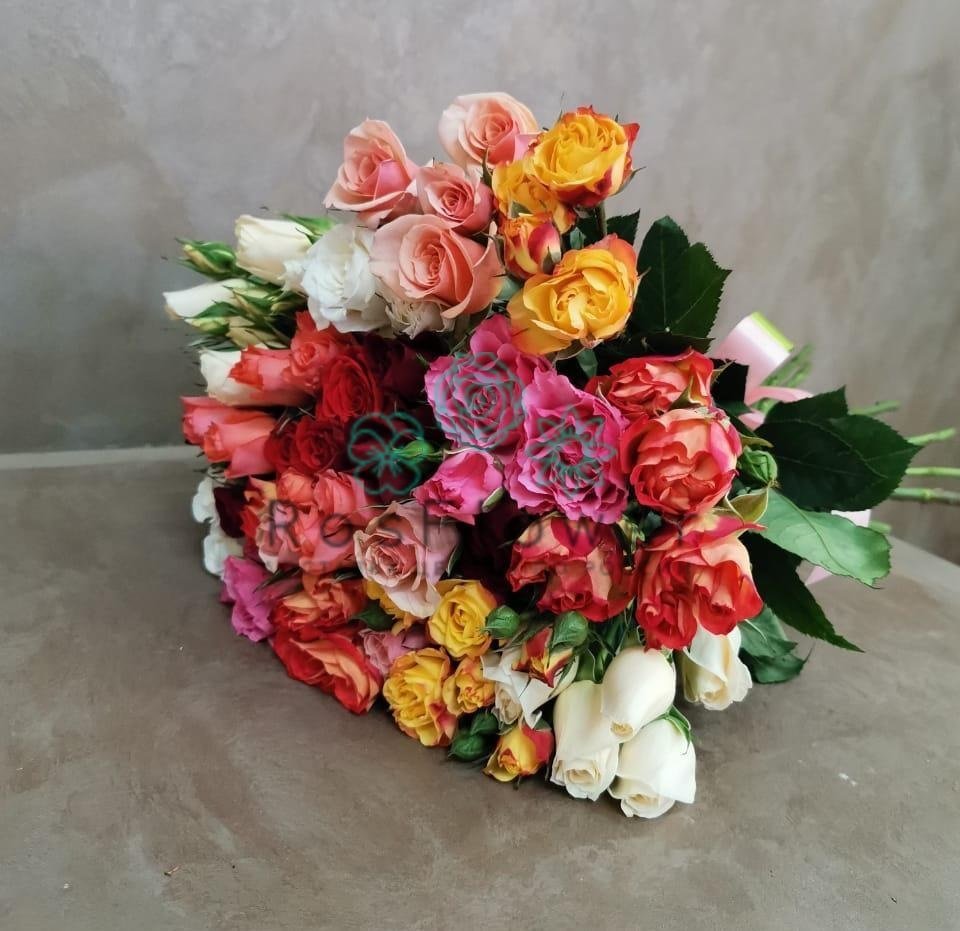 Букет цветов из: Розы в Неме