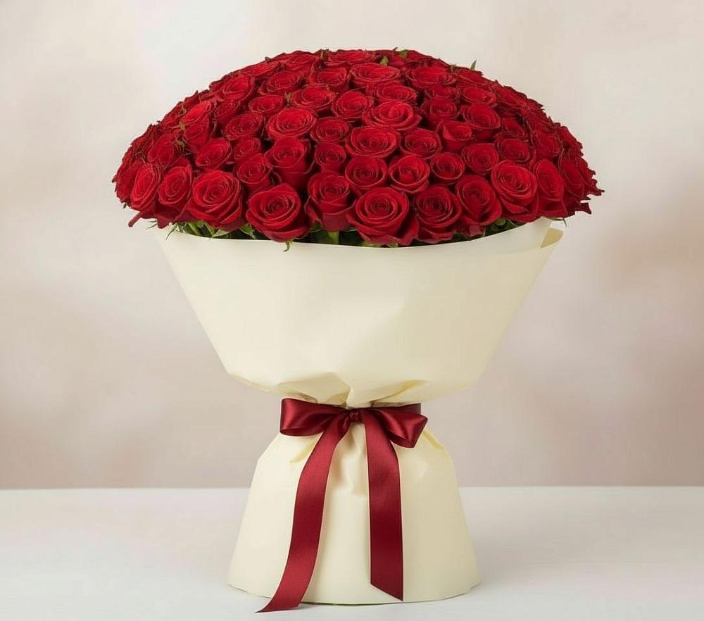 Букет 101 Красная роза Милано в Неме