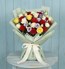 Букет цветов из:  Розы в Неме