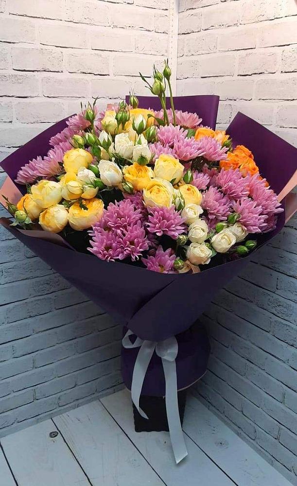 Букет цветов из: Хризантемы и Розы в Неме