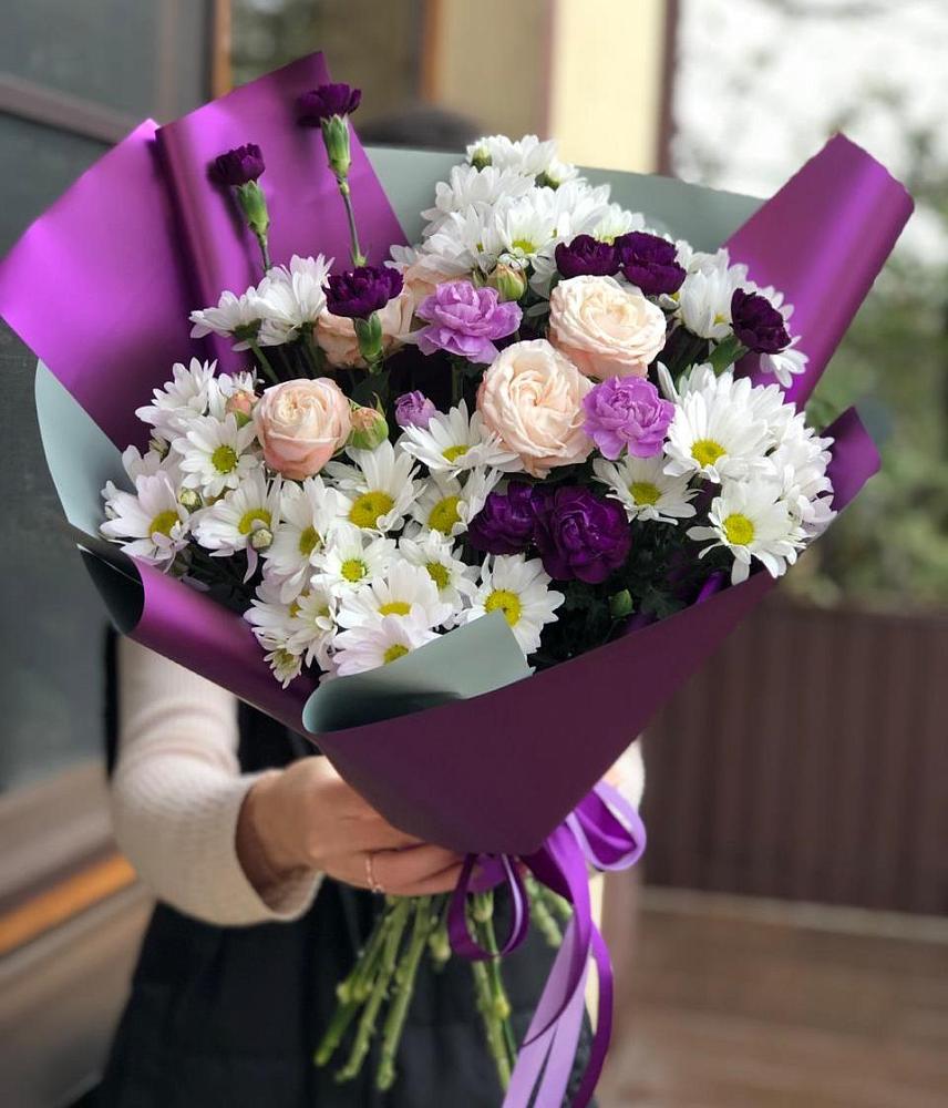 Букет цветов из: Хризантемы, Гвоздики и Розы в Неме