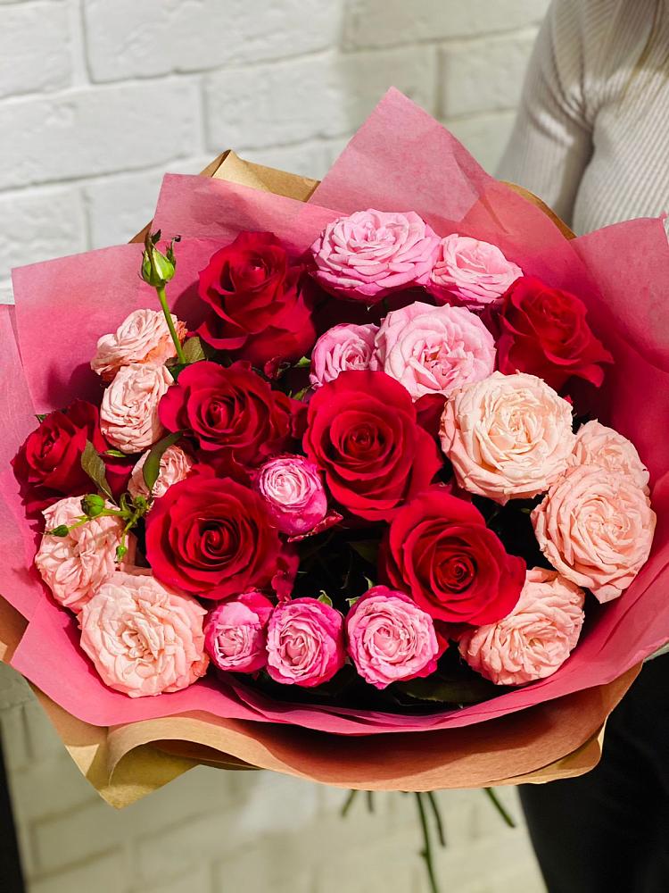 Букет цветов из: Розы в Неме