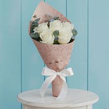 Букет цветов из:  Розы в Неме