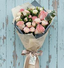 Букет цветов из:  Розы в Неме