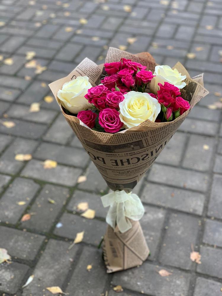 Букет цветов из: Розы в Неме