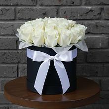 Цветочная композиция из Розы в шляпной коробке #REPLACE_PRED# Неме