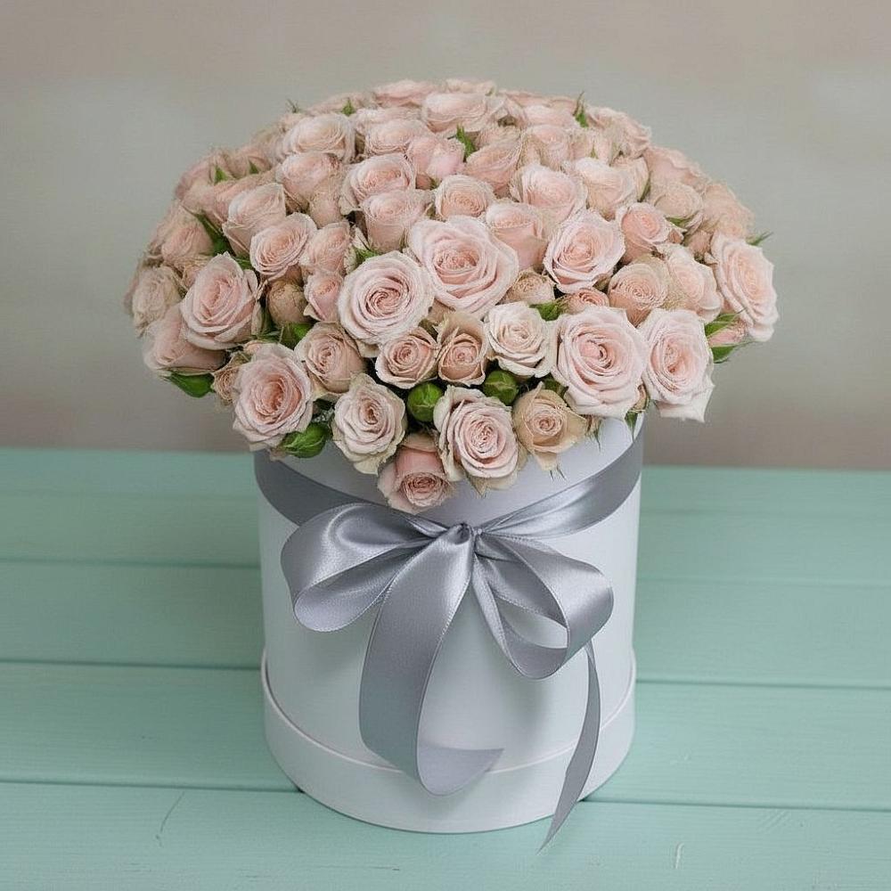 Цветочная композиция из Розы в шляпной коробке в Неме